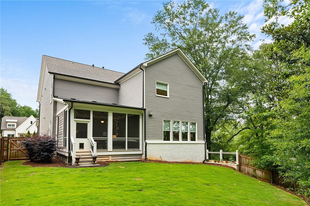 287 Green Hill Road, Atlanta, Georgia 30342, 5 Bedrooms Bedrooms, ,4 BathroomsBathrooms,Residential,Sold,287 Green Hill Road,7337028