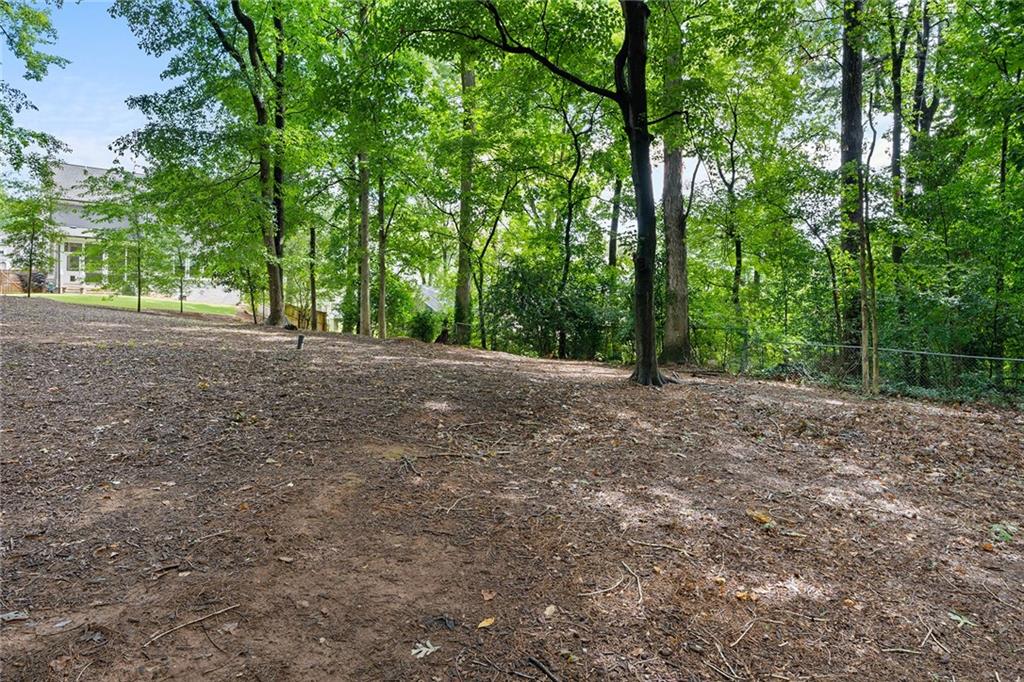 287 Green Hill Road, Atlanta, Georgia 30342, 5 Bedrooms Bedrooms, ,4 BathroomsBathrooms,Residential,Sold,287 Green Hill Road,7337028