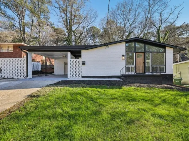 2592 Baker Road, Atlanta, Georgia 30318