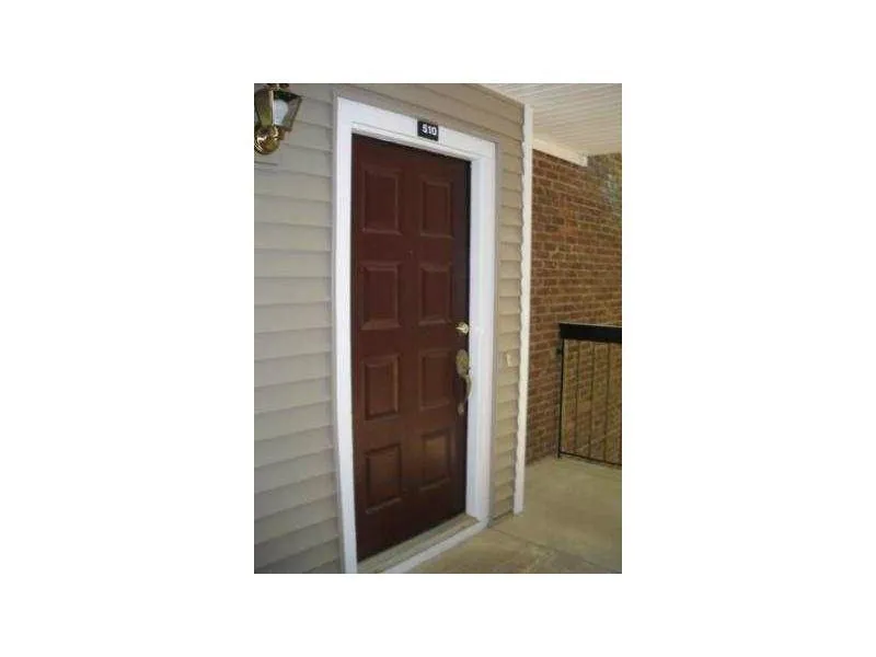 510 Barrington Hills Drive Unit 510, Atlanta, Georgia 30350, 2 Bedrooms Bedrooms, ,2 BathroomsBathrooms,Residential,Sold,510 Barrington Hills Drive Unit 510,5966222