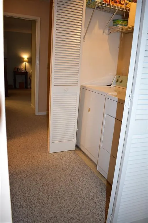 510 Barrington Hills Drive Unit 510, Atlanta, Georgia 30350, 2 Bedrooms Bedrooms, ,2 BathroomsBathrooms,Residential,Sold,510 Barrington Hills Drive Unit 510,5966222