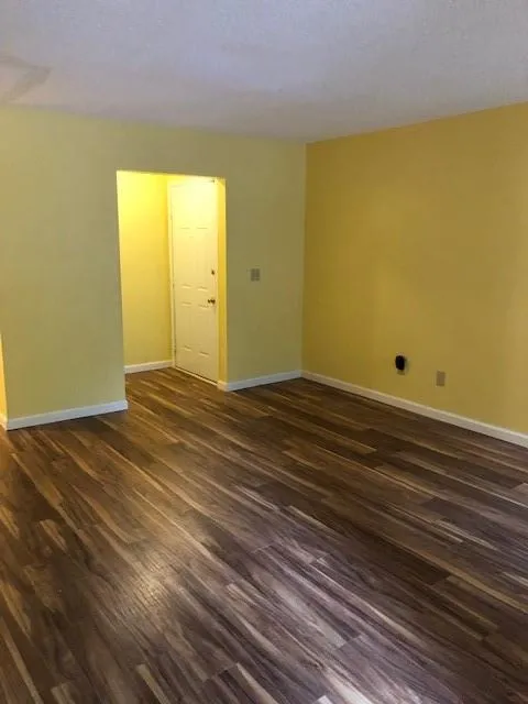 2515 Huntingdon Chase, Sandy Springs, Georgia 30350, 2 Bedrooms Bedrooms, ,2 BathroomsBathrooms,Residential,Sold,2515 Huntingdon Chase,6952558