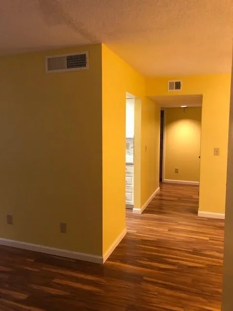 2515 Huntingdon Chase, Sandy Springs, Georgia 30350, 2 Bedrooms Bedrooms, ,2 BathroomsBathrooms,Residential,Sold,2515 Huntingdon Chase,6952558