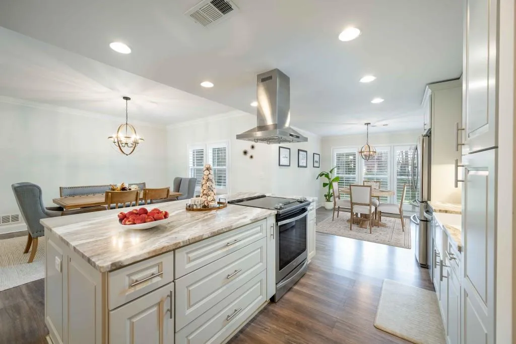 510 Dalrymple Road, Sandy Springs, Georgia 30328, 4 Bedrooms Bedrooms, ,2 BathroomsBathrooms,Residential,Sold,510 Dalrymple Road,7151642