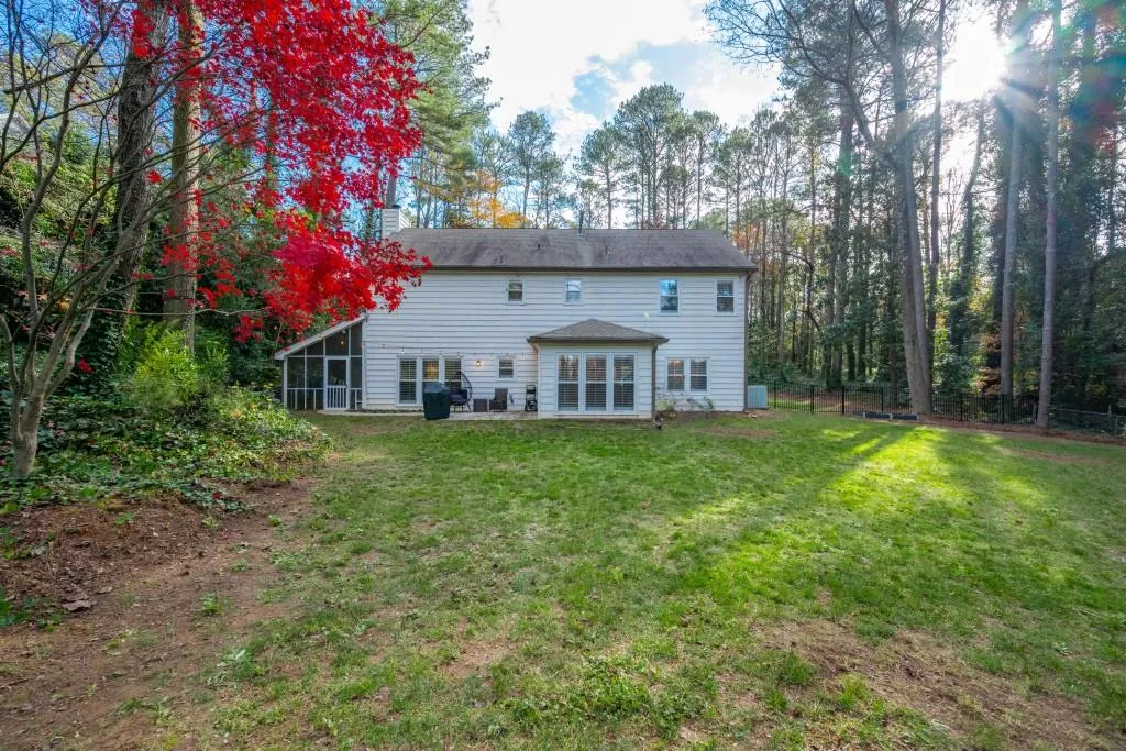 510 Dalrymple Road, Sandy Springs, Georgia 30328, 4 Bedrooms Bedrooms, ,2 BathroomsBathrooms,Residential,Sold,510 Dalrymple Road,7151642