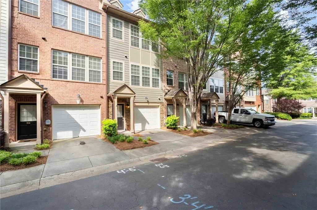 3708 Ashford Creek Hill Ne Unit 3708, Atlanta, Georgia 30319, 1 Bedroom Bedrooms, ,1 BathroomBathrooms,Residential,For Sale,3708 Ashford Creek Hill Ne Unit 3708,7569739
