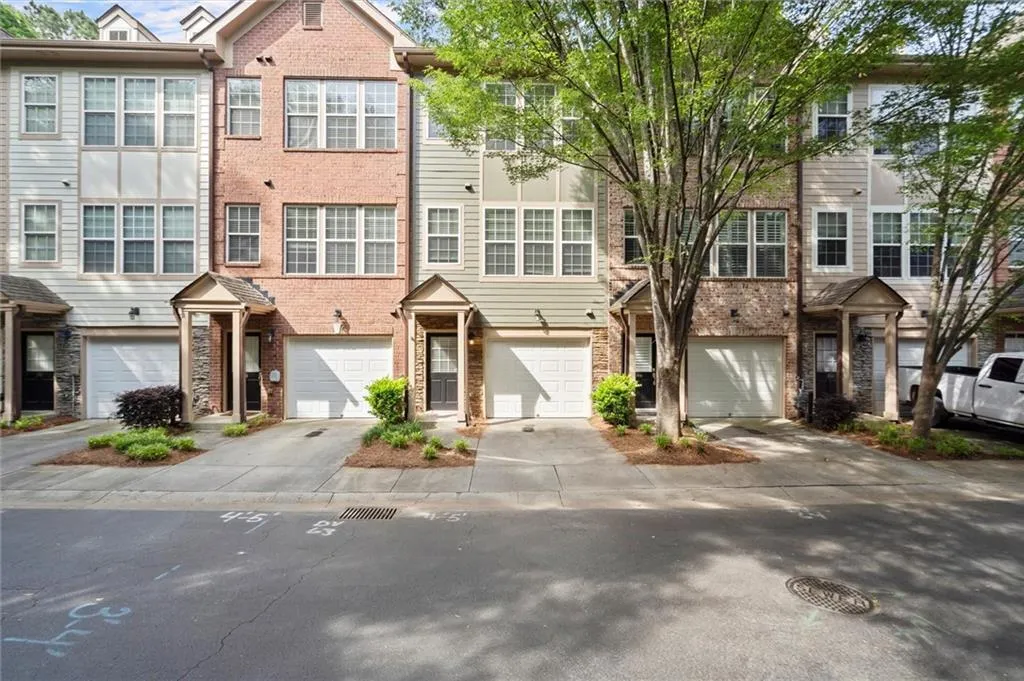 3708 Ashford Creek Hill Ne Unit 3708, Atlanta, Georgia 30319, 1 Bedroom Bedrooms, ,1 BathroomBathrooms,Residential,For Sale,3708 Ashford Creek Hill Ne Unit 3708,7569739
