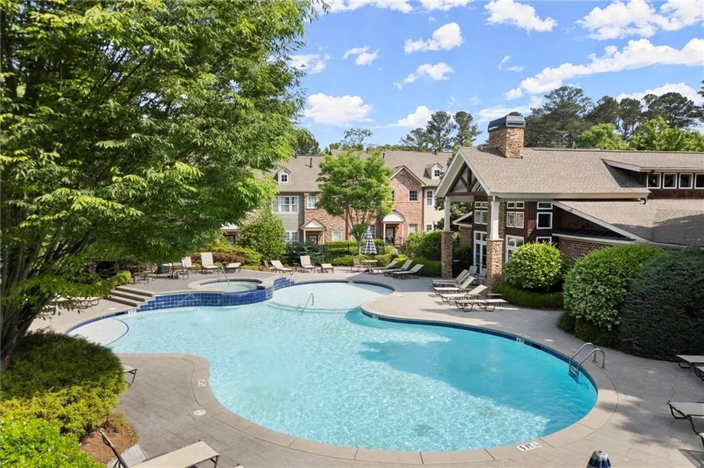 3708 Ashford Creek Hill Ne Unit 3708, Atlanta, Georgia 30319, 1 Bedroom Bedrooms, ,1 BathroomBathrooms,Residential,For Sale,3708 Ashford Creek Hill Ne Unit 3708,7569739