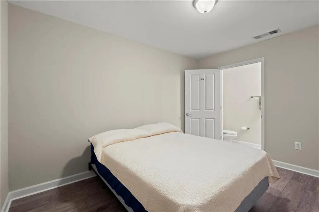 3708 Ashford Creek Hill Ne Unit 3708, Atlanta, Georgia 30319, 1 Bedroom Bedrooms, ,1 BathroomBathrooms,Residential,For Sale,3708 Ashford Creek Hill Ne Unit 3708,7569739