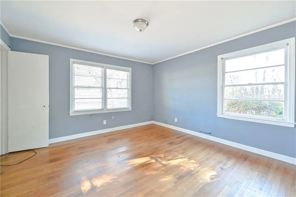 198 Johnson Ferry Road Nw, Sandy Springs, Georgia 30328, 3 Bedrooms Bedrooms, ,2 BathroomsBathrooms,Residential,Sold,198 Johnson Ferry Road Nw,7156645