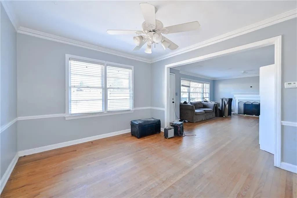 198 Johnson Ferry Road Nw, Sandy Springs, Georgia 30328, 3 Bedrooms Bedrooms, ,2 BathroomsBathrooms,Residential,Sold,198 Johnson Ferry Road Nw,7156645