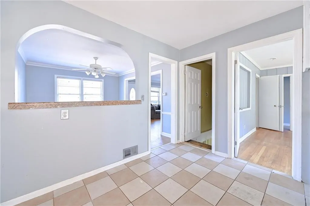 198 Johnson Ferry Road Nw, Sandy Springs, Georgia 30328, 3 Bedrooms Bedrooms, ,2 BathroomsBathrooms,Residential,Sold,198 Johnson Ferry Road Nw,7156645