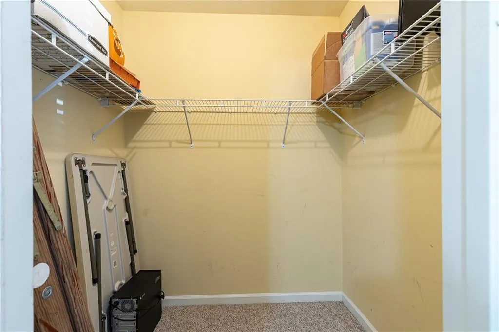 708 Brighton Point, Sandy Springs, Georgia 30328, 2 Bedrooms Bedrooms, ,2 BathroomsBathrooms,Residential,Sold,708 Brighton Point,7196797