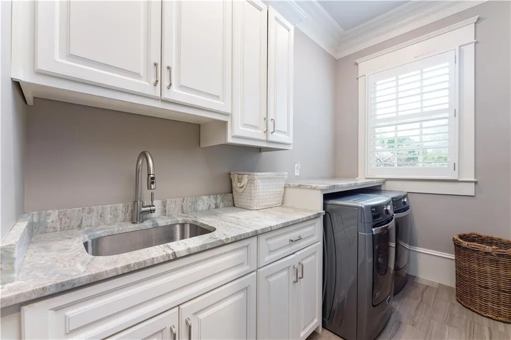 Main Level Laundry (1 of two)