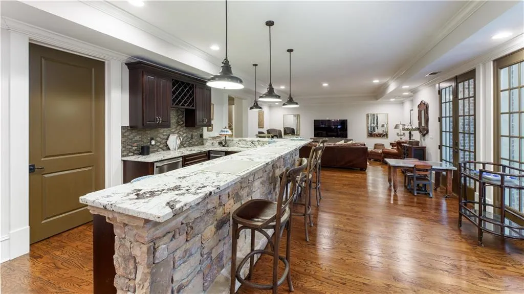 Lower Level Kitchen/Bar