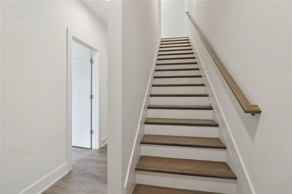 1251 Chelsea Circle Nw Unit #30, Atlanta, Georgia 30318, 3 Bedrooms Bedrooms, ,3 BathroomsBathrooms,Residential,For Sale,1251 Chelsea Circle Nw Unit #30,7589188