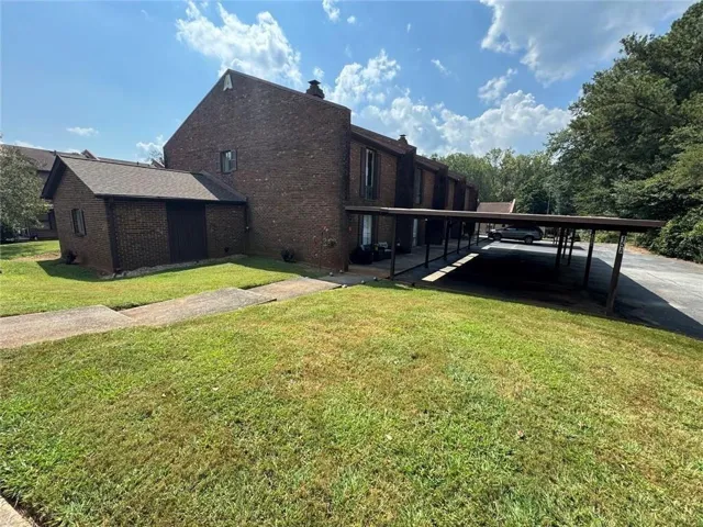 19 Little Mountain Village Unit 15a, Ellenwood, Georgia 30294