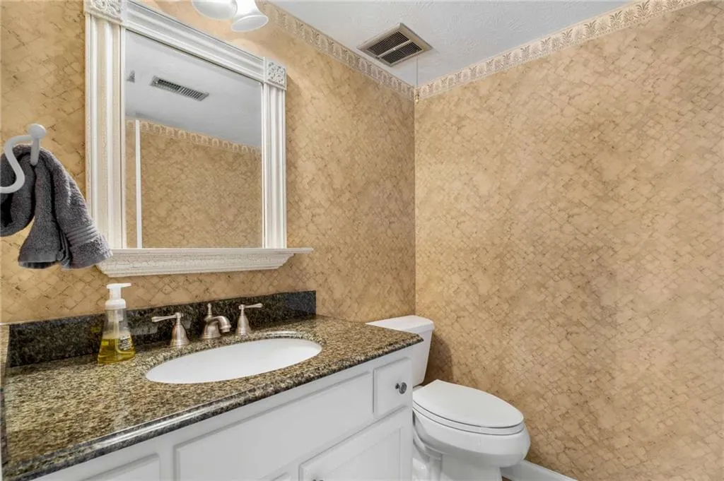 Powder room Powder room