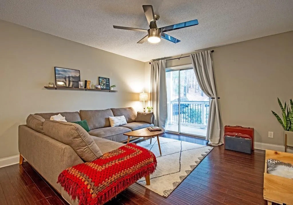 5107 Santa Fe Parkway, Sandy Springs, Georgia 30350, 3 Bedrooms Bedrooms, ,2 BathroomsBathrooms,Residential,Sold,5107 Santa Fe Parkway,6680126