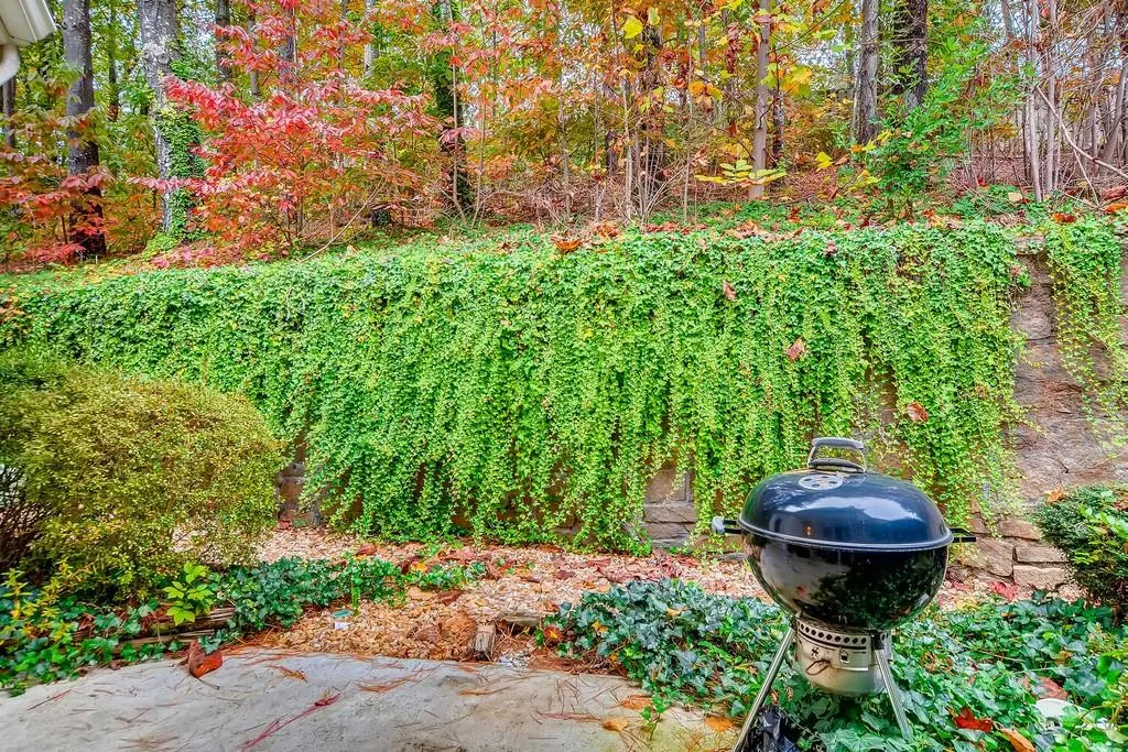 Sandy Springs, Georgia 30350, 3 Bedrooms Bedrooms, ,2 BathroomsBathrooms,Residential,Sold,6798421