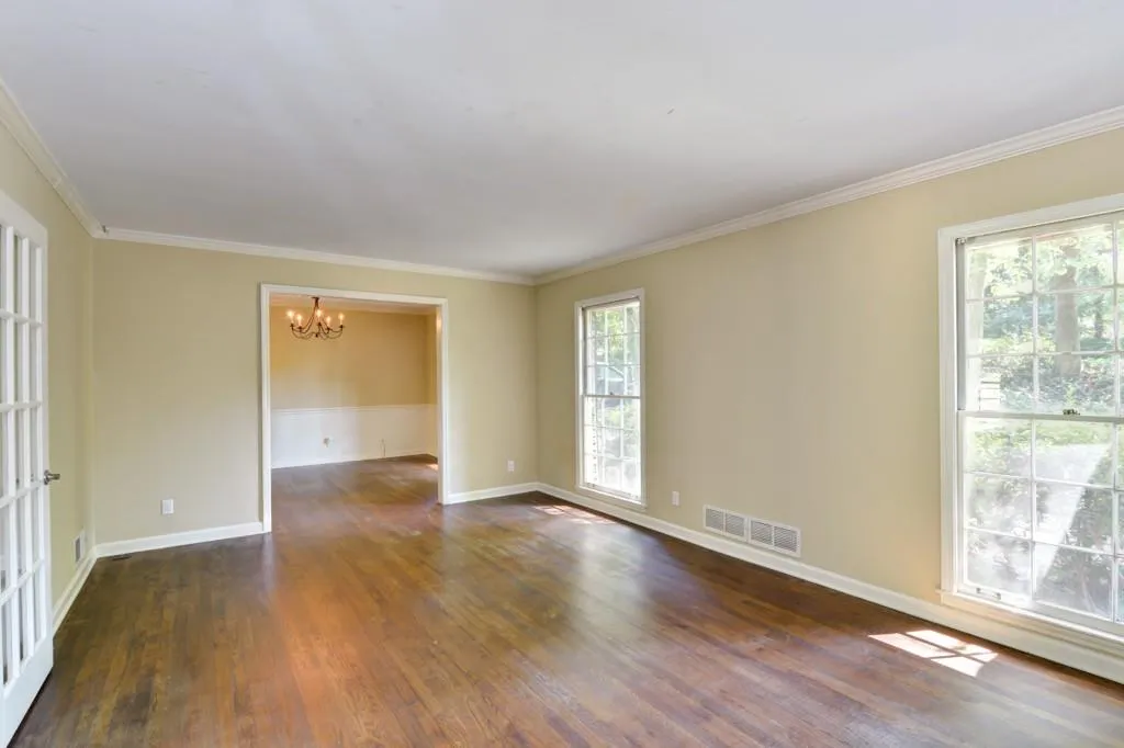 4780 High Point Road, Atlanta, Georgia 30342, 3 Bedrooms Bedrooms, ,2 BathroomsBathrooms,Residential,Sold,4780 High Point Road,5776308