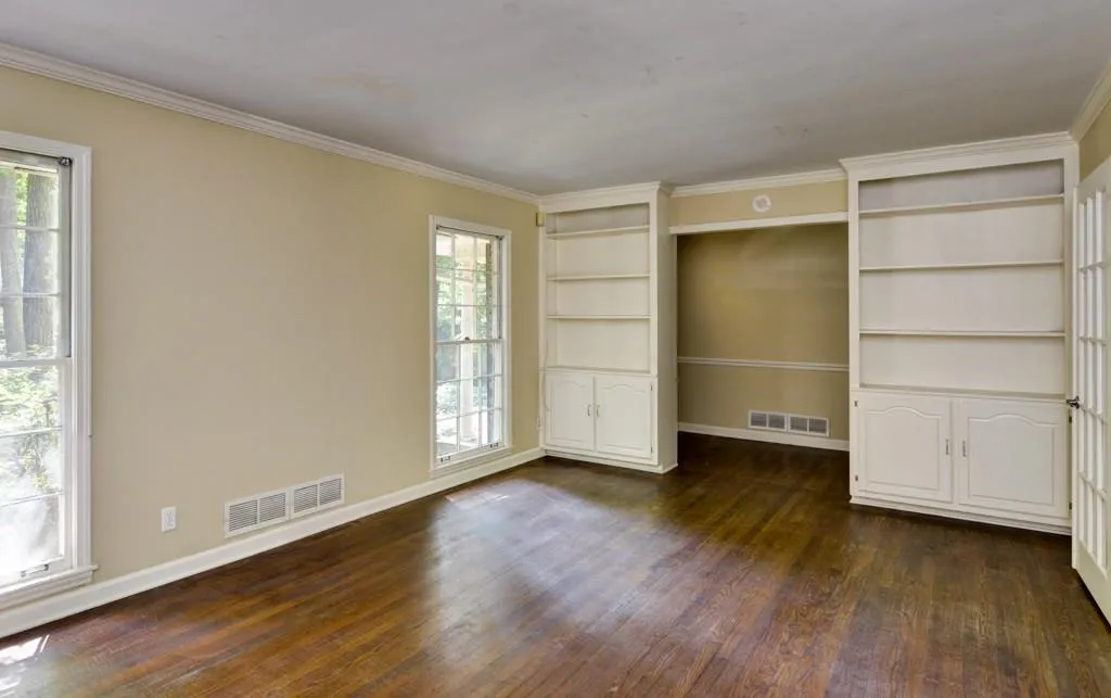 4780 High Point Road, Atlanta, Georgia 30342, 3 Bedrooms Bedrooms, ,2 BathroomsBathrooms,Residential,Sold,4780 High Point Road,5776308