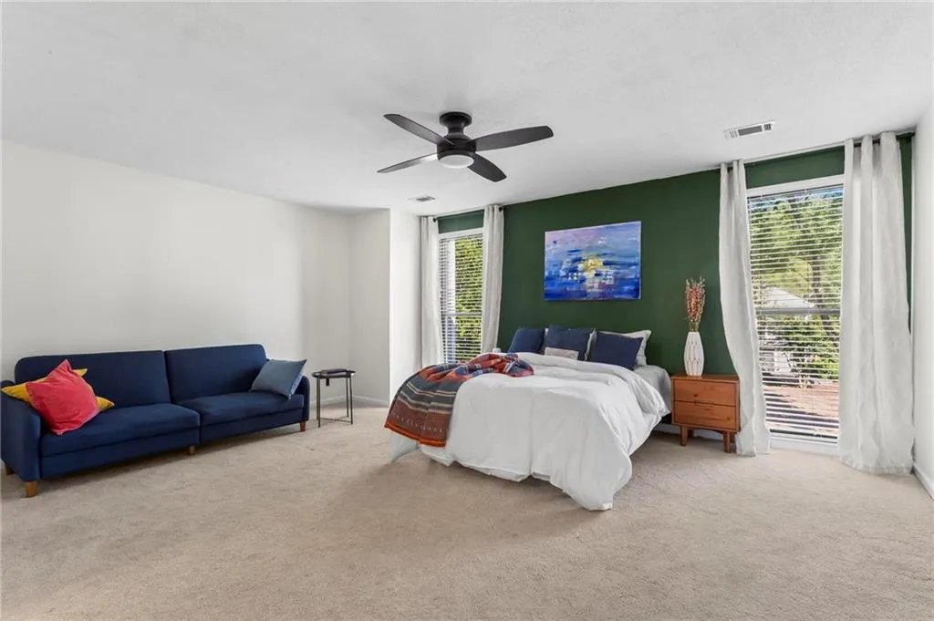 1028 Riverbend Club Drive Se, Atlanta, Georgia 30339, 2 Bedrooms Bedrooms, ,2 BathroomsBathrooms,Residential,For Sale,1028 Riverbend Club Drive Se,7644844