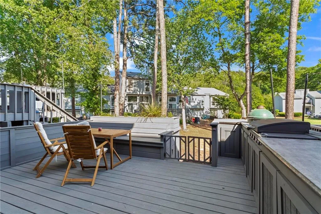 1028 Riverbend Club Drive Se, Atlanta, Georgia 30339, 2 Bedrooms Bedrooms, ,2 BathroomsBathrooms,Residential,For Sale,1028 Riverbend Club Drive Se,7644844