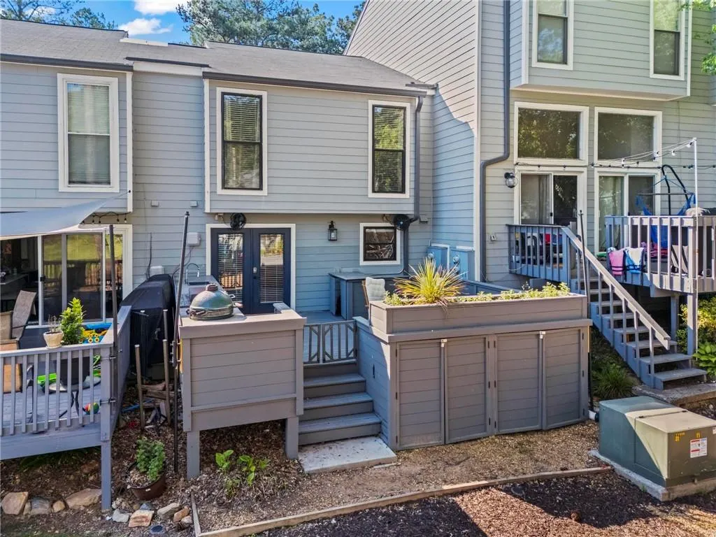 1028 Riverbend Club Drive Se, Atlanta, Georgia 30339, 2 Bedrooms Bedrooms, ,2 BathroomsBathrooms,Residential,For Sale,1028 Riverbend Club Drive Se,7644844