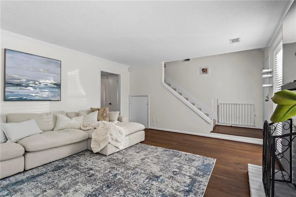 1028 Riverbend Club Drive Se, Atlanta, Georgia 30339, 2 Bedrooms Bedrooms, ,2 BathroomsBathrooms,Residential,For Sale,1028 Riverbend Club Drive Se,7644844