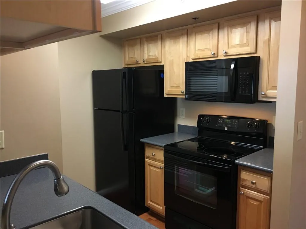 795 Hammond Drive Nw Unit 704, Atlanta, Georgia 30328, 1 Bedroom Bedrooms, ,1 BathroomBathrooms,Residential,Sold,795 Hammond Drive Nw Unit 704,6606794