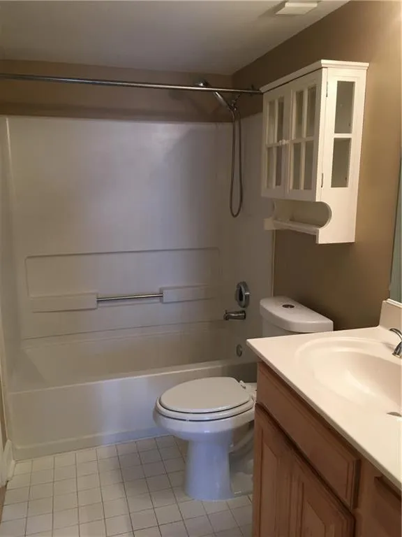 795 Hammond Drive Nw Unit 704, Atlanta, Georgia 30328, 1 Bedroom Bedrooms, ,1 BathroomBathrooms,Residential,Sold,795 Hammond Drive Nw Unit 704,6606794