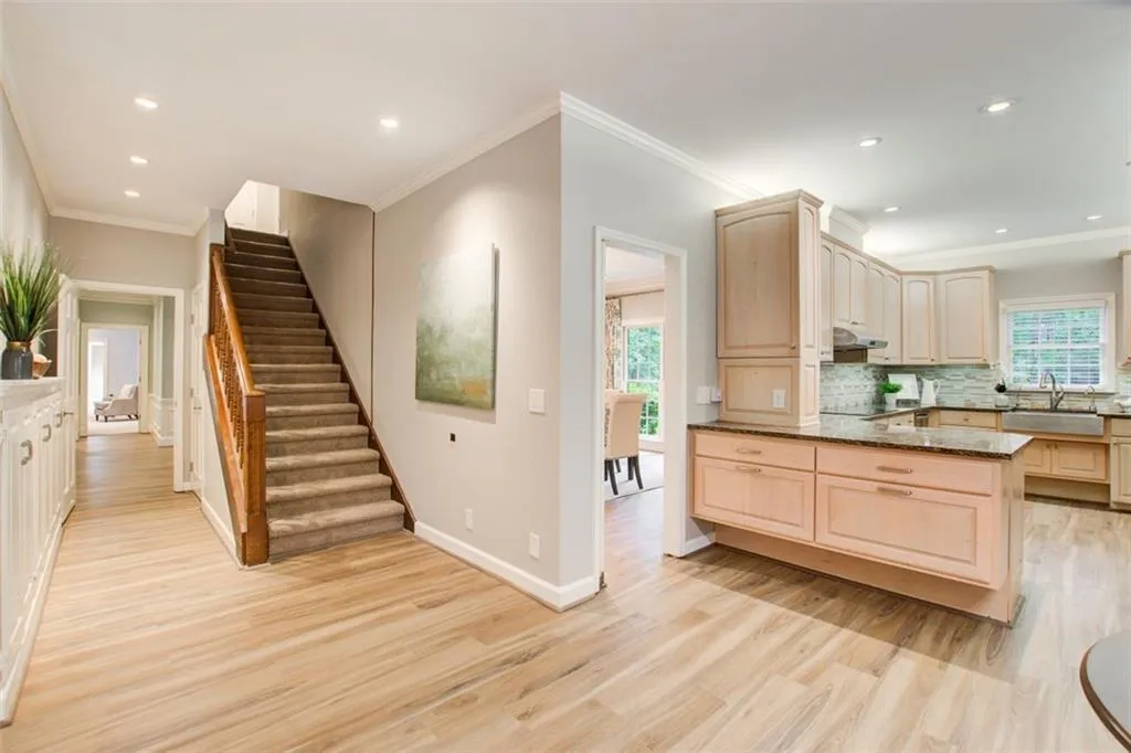 8920 River Landing Way, Sandy Springs, Georgia 30350, 5 Bedrooms Bedrooms, ,3 BathroomsBathrooms,Residential,Sold,8920 River Landing Way,7238631 8920 River Landing Way, Sandy Springs, Georgia 30350, 5 Bedrooms Bedrooms, ,3 BathroomsBathrooms,Residential,Sold,8920 River Landing Way,7238631