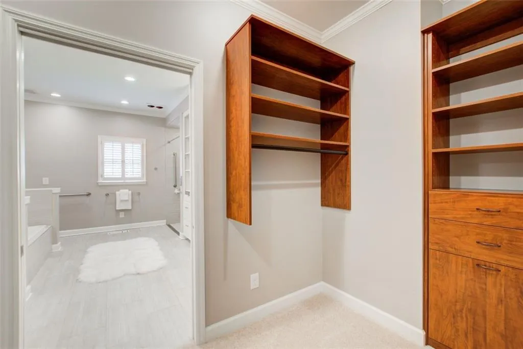 8920 River Landing Way, Sandy Springs, Georgia 30350, 5 Bedrooms Bedrooms, ,3 BathroomsBathrooms,Residential,Sold,8920 River Landing Way,7238631 8920 River Landing Way, Sandy Springs, Georgia 30350, 5 Bedrooms Bedrooms, ,3 BathroomsBathrooms,Residential,Sold,8920 River Landing Way,7238631