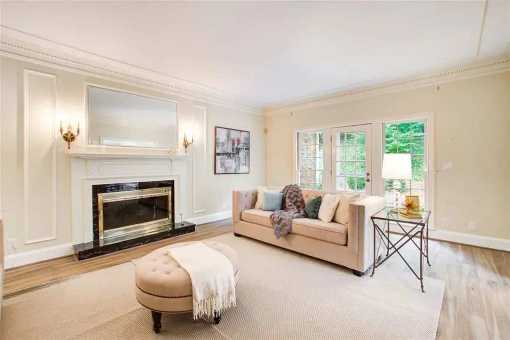 8920 River Landing Way, Sandy Springs, Georgia 30350, 5 Bedrooms Bedrooms, ,3 BathroomsBathrooms,Residential,Sold,8920 River Landing Way,7238631 8920 River Landing Way, Sandy Springs, Georgia 30350, 5 Bedrooms Bedrooms, ,3 BathroomsBathrooms,Residential,Sold,8920 River Landing Way,7238631