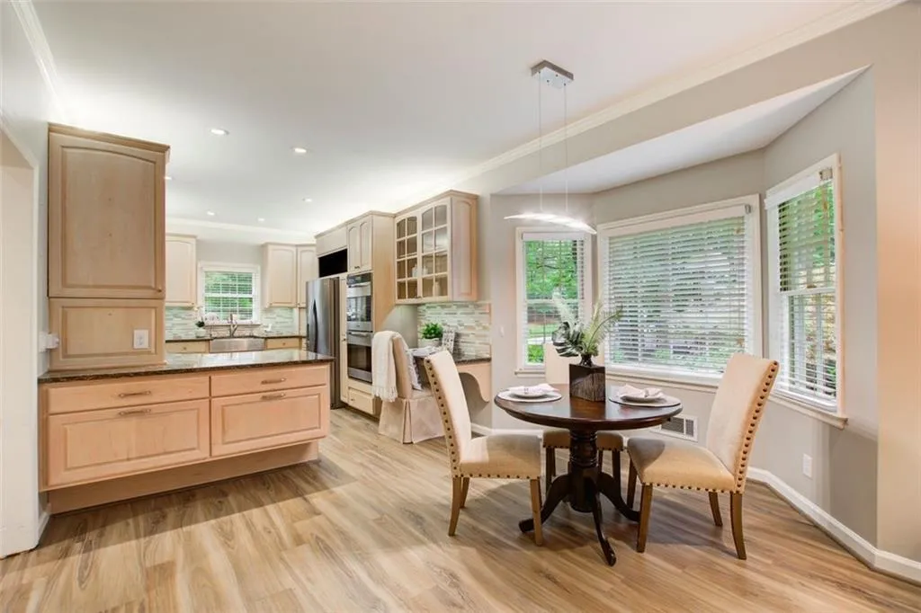 8920 River Landing Way, Sandy Springs, Georgia 30350, 5 Bedrooms Bedrooms, ,3 BathroomsBathrooms,Residential,Sold,8920 River Landing Way,7238631 8920 River Landing Way, Sandy Springs, Georgia 30350, 5 Bedrooms Bedrooms, ,3 BathroomsBathrooms,Residential,Sold,8920 River Landing Way,7238631