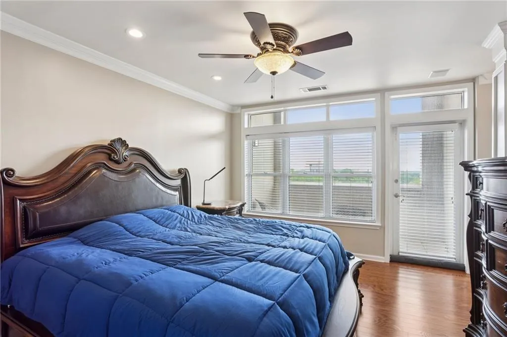 3334 Peachtree Road Ne Unit 1109, Atlanta, Georgia 30326, 2 Bedrooms Bedrooms, ,2 BathroomsBathrooms,Residential,For Sale,3334 Peachtree Road Ne Unit 1109,7652938
