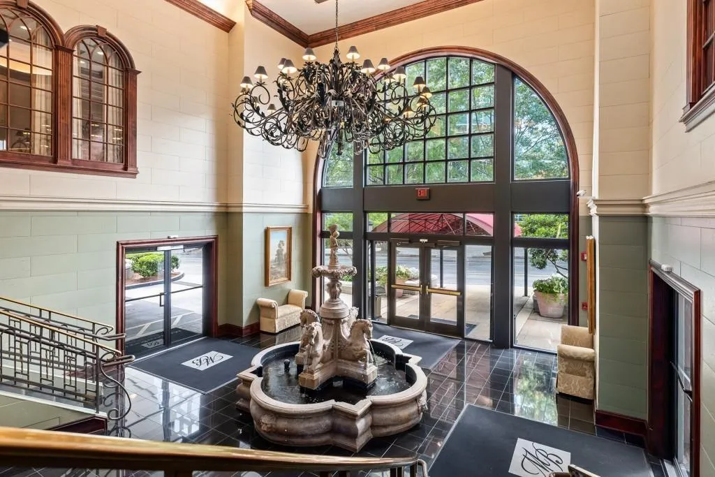 3334 Peachtree Road Ne Unit 1109, Atlanta, Georgia 30326, 2 Bedrooms Bedrooms, ,2 BathroomsBathrooms,Residential,For Sale,3334 Peachtree Road Ne Unit 1109,7652938