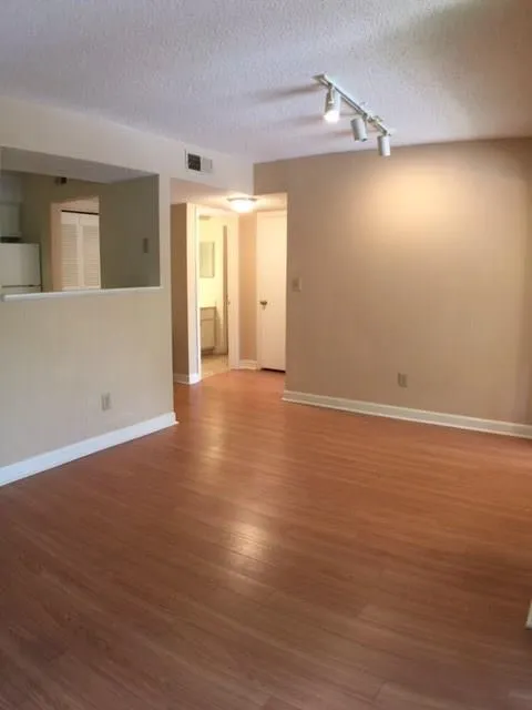 1407 Wingate Way, Sandy Springs, Georgia 30350, 1 Bedroom Bedrooms, ,1 BathroomBathrooms,Residential,Sold,1407 Wingate Way,5739933