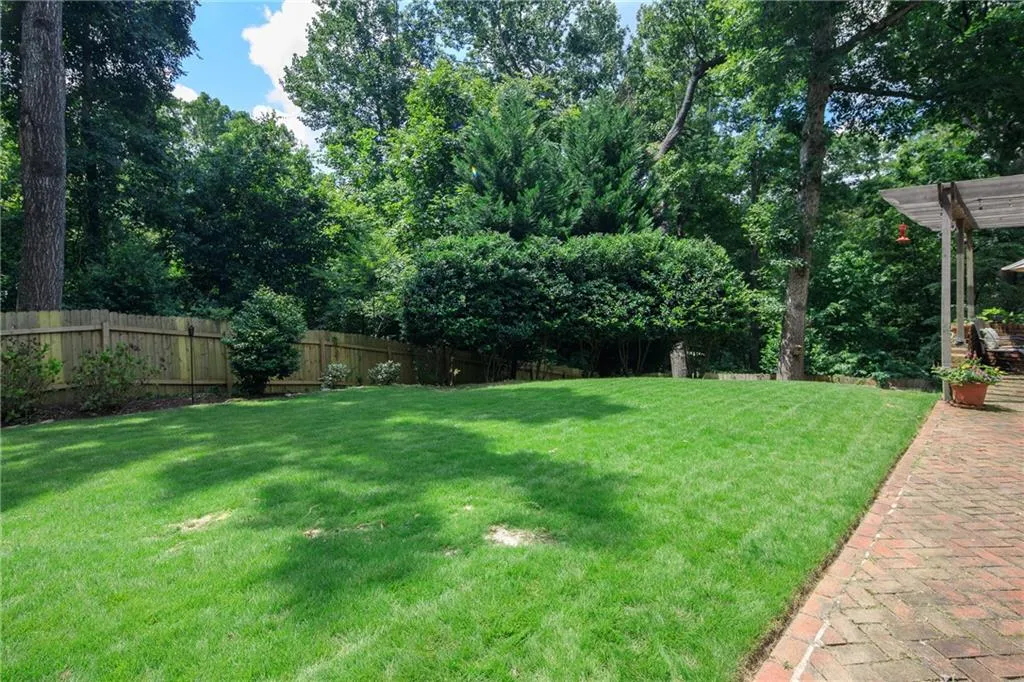 545 Forestdale Drive, Atlanta, Georgia 30342, 3 Bedrooms Bedrooms, ,3 BathroomsBathrooms,Residential,Sold,545 Forestdale Drive,7100001