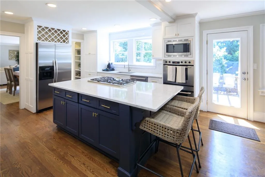545 Forestdale Drive, Atlanta, Georgia 30342, 3 Bedrooms Bedrooms, ,3 BathroomsBathrooms,Residential,Sold,545 Forestdale Drive,7100001