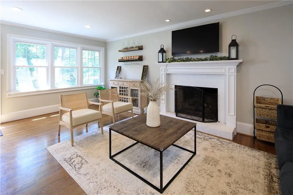 545 Forestdale Drive, Atlanta, Georgia 30342, 3 Bedrooms Bedrooms, ,3 BathroomsBathrooms,Residential,Sold,545 Forestdale Drive,7100001