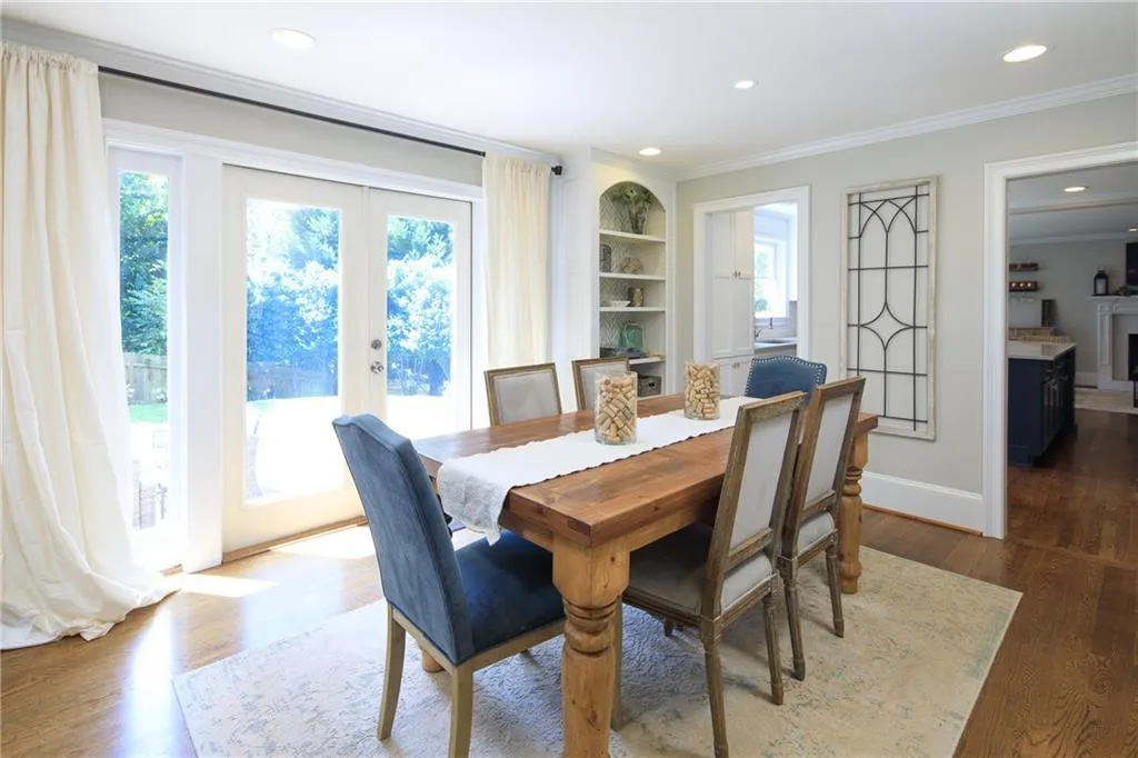 545 Forestdale Drive, Atlanta, Georgia 30342, 3 Bedrooms Bedrooms, ,3 BathroomsBathrooms,Residential,Sold,545 Forestdale Drive,7100001