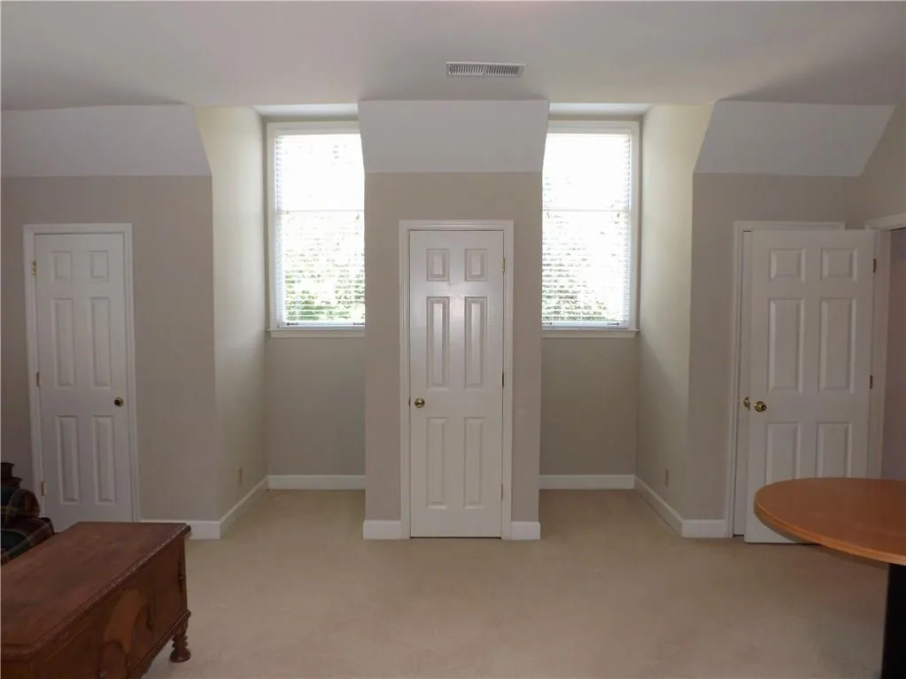 2075 Dunwoody Heritage Drive, Sandy Springs, Georgia 30350, 4 Bedrooms Bedrooms, ,2 BathroomsBathrooms,Residential,Sold,2075 Dunwoody Heritage Drive,6031107