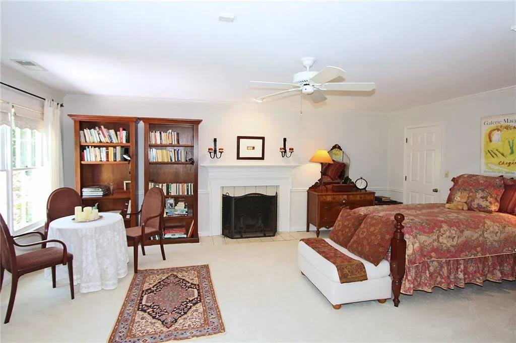 245 Landfall Road, Sandy Springs, Georgia 30328, 6 Bedrooms Bedrooms, ,5 BathroomsBathrooms,Residential,Sold,245 Landfall Road,5690347
