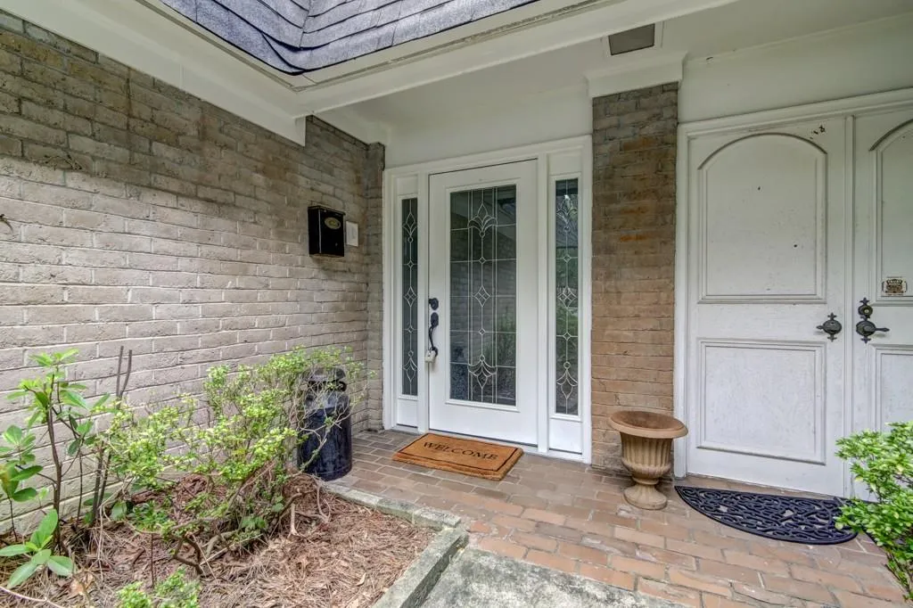 5100 Chemin De Vie, Atlanta, Georgia 30342, 3 Bedrooms Bedrooms, ,2 BathroomsBathrooms,Residential,Sold,5100 Chemin De Vie,6068551