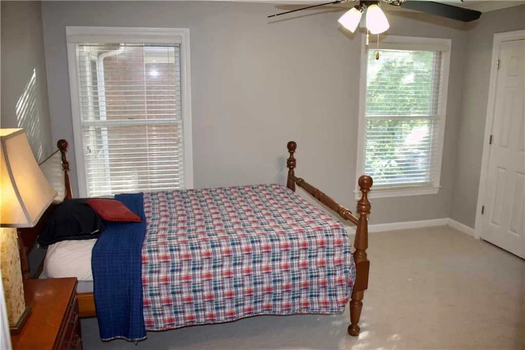 7500 Roswell Road Unit 99, Sandy Springs, Georgia 30350, 2 Bedrooms Bedrooms, ,2 BathroomsBathrooms,Residential,Sold,7500 Roswell Road Unit 99,6509729