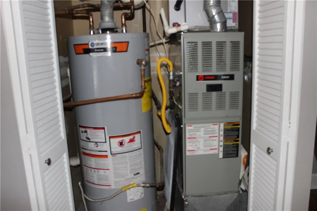 7500 Roswell Road Unit 99, Sandy Springs, Georgia 30350, 2 Bedrooms Bedrooms, ,2 BathroomsBathrooms,Residential,Sold,7500 Roswell Road Unit 99,6509729