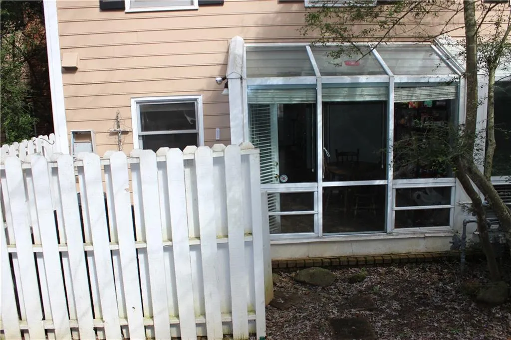 7500 Roswell Road Unit 99, Sandy Springs, Georgia 30350, 2 Bedrooms Bedrooms, ,2 BathroomsBathrooms,Residential,Sold,7500 Roswell Road Unit 99,6509729