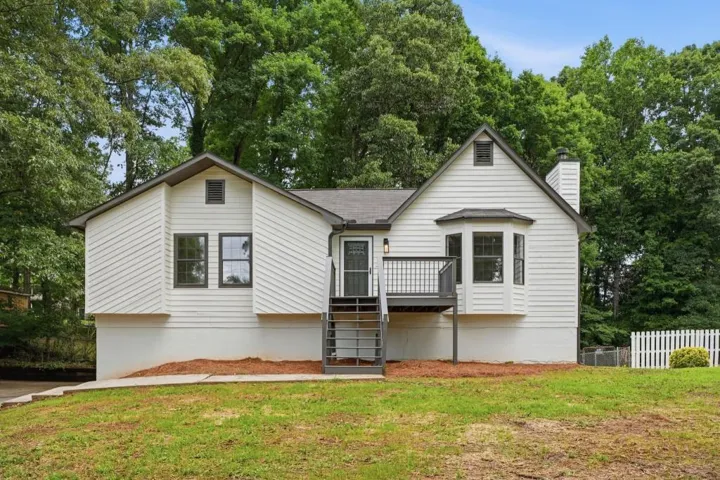 4050 Willow Ridge Road, Douglasville, Georgia 30135